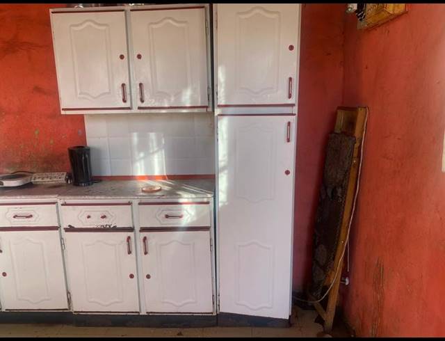 2 BEDROOM HOUSE FOR SALE IN EZIBELENI